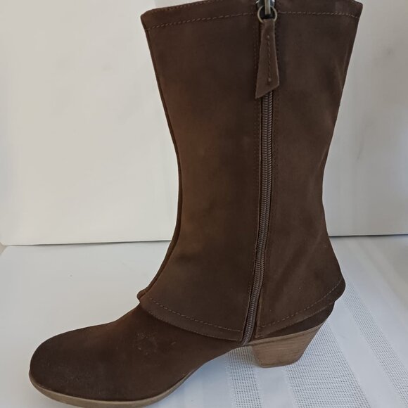 Size 8.5 Matisse Brown Swell Saddle Faux Zipper boot - Picture 3 of 10